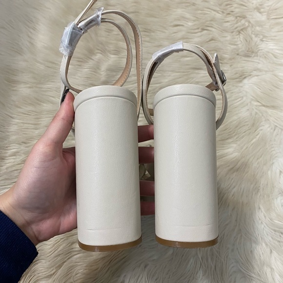 Steve Madden Cream Bone Faux Leather Knot Strap Platform Heeled Sandals Lala - Picture 6 of 8